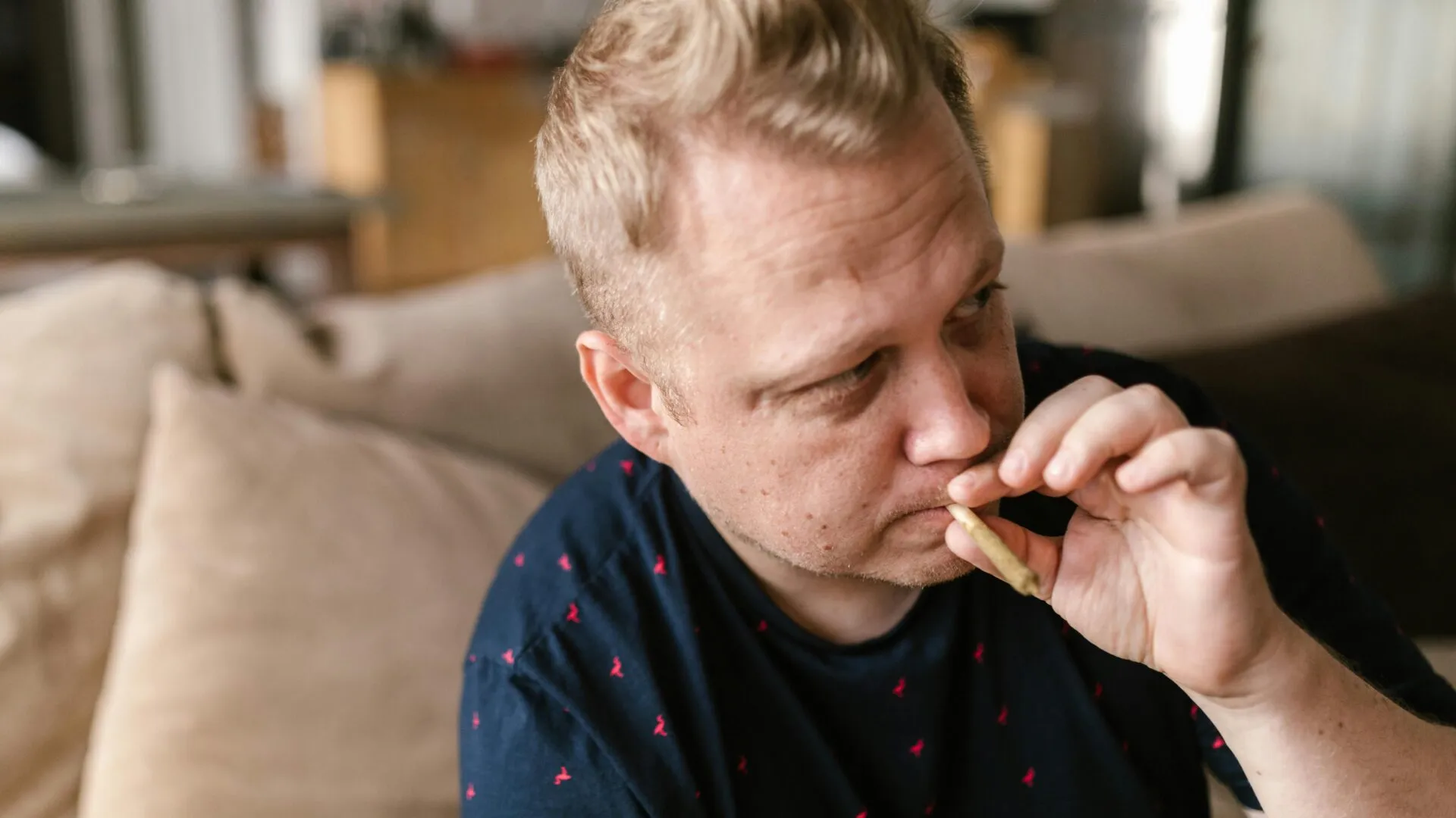 Tabaco y apnea del sueño. Fumar empeora la respiración nocturna y afecta al tratamiento