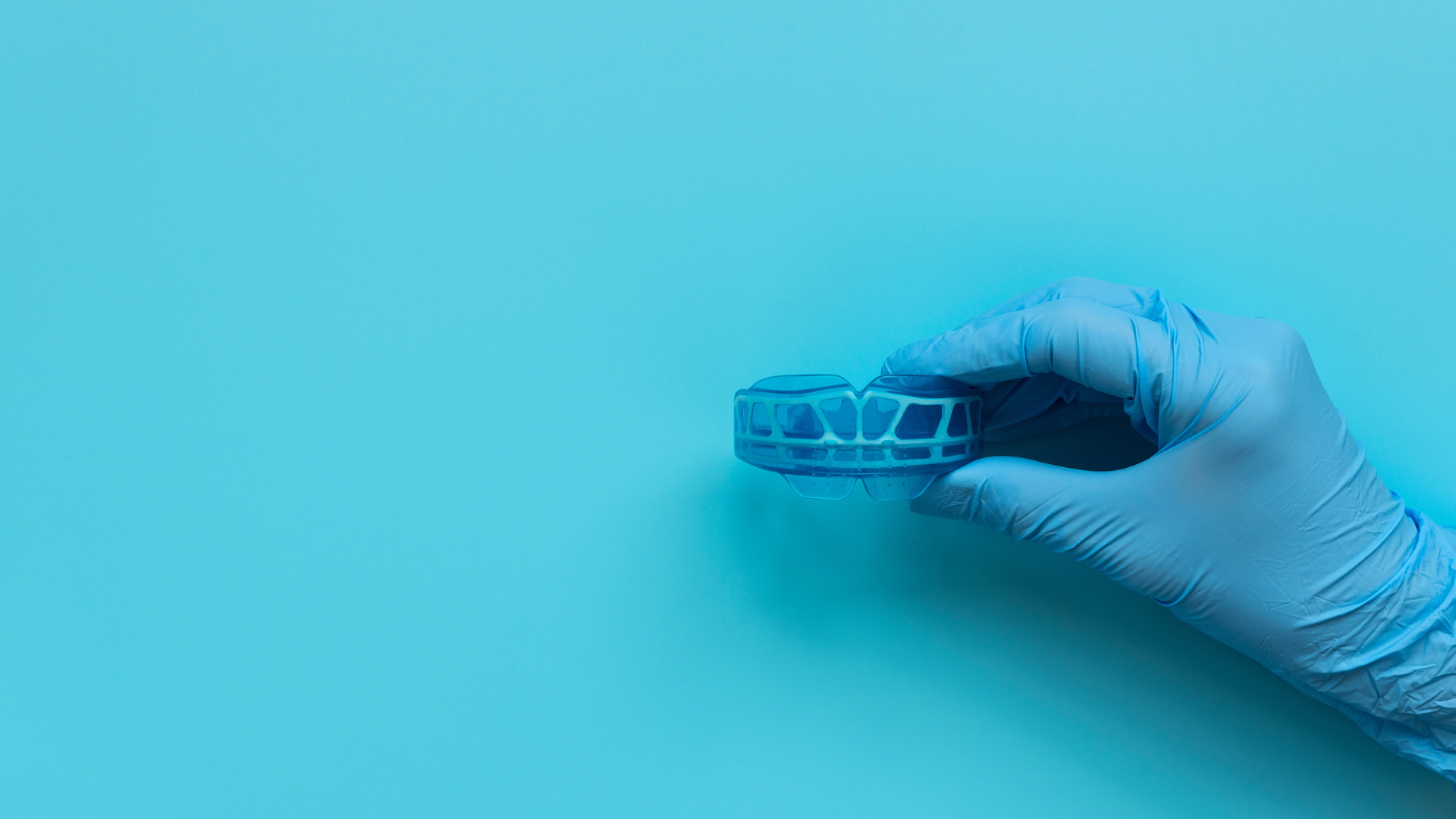 Terapia miofuncional para reducir la apnea del sueño, ¿en qué consiste y cómo puede ayudar?